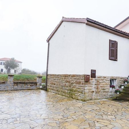 Apartma Nika Hrvatini Exterior foto